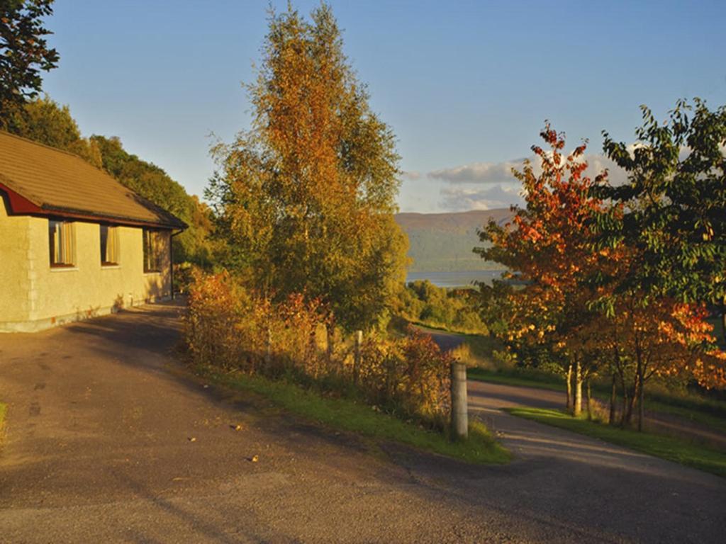 Achmony Holidays Villa Drumnadrochit Exteriör bild