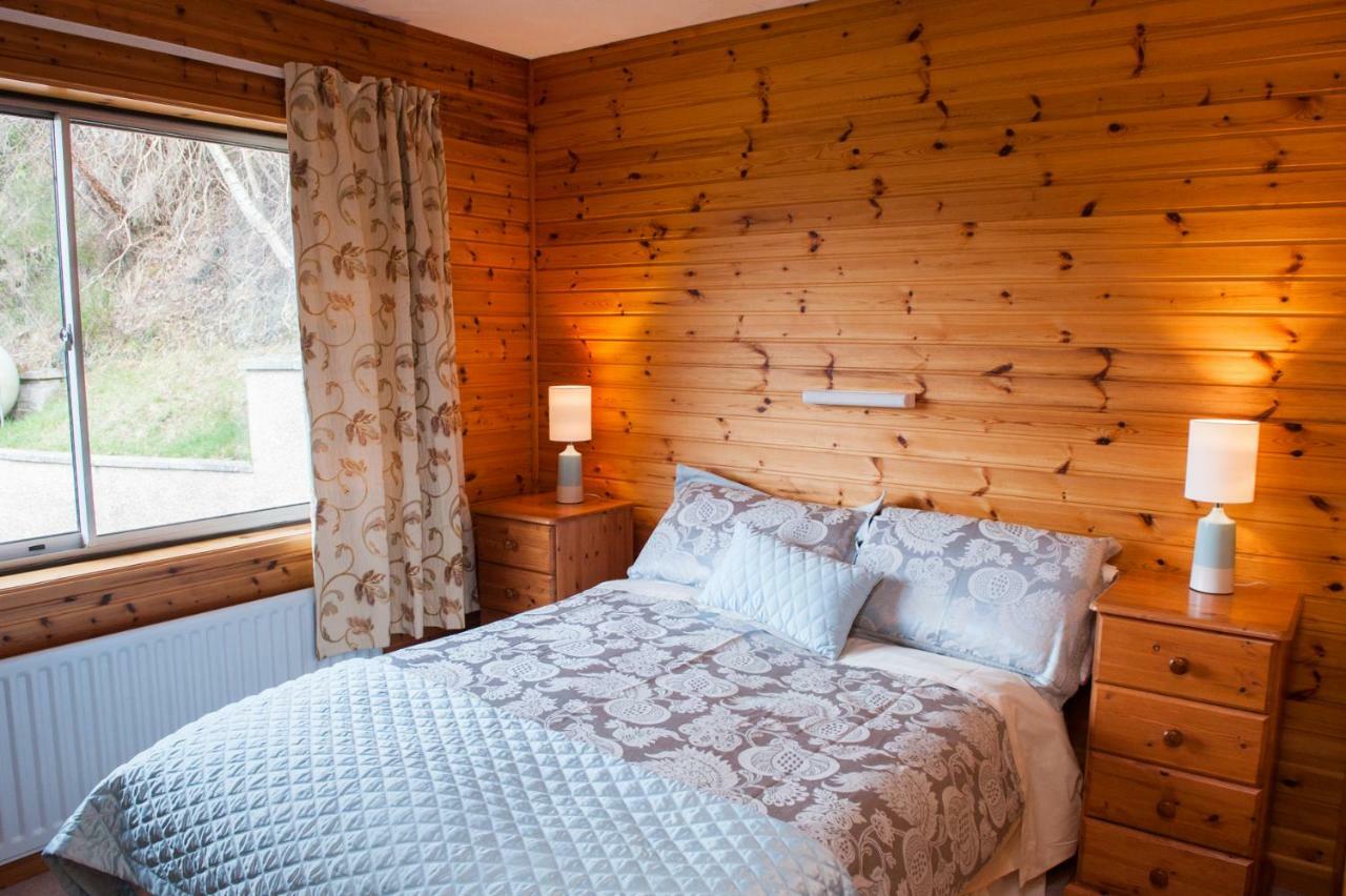 Achmony Holidays Villa Drumnadrochit Exteriör bild
