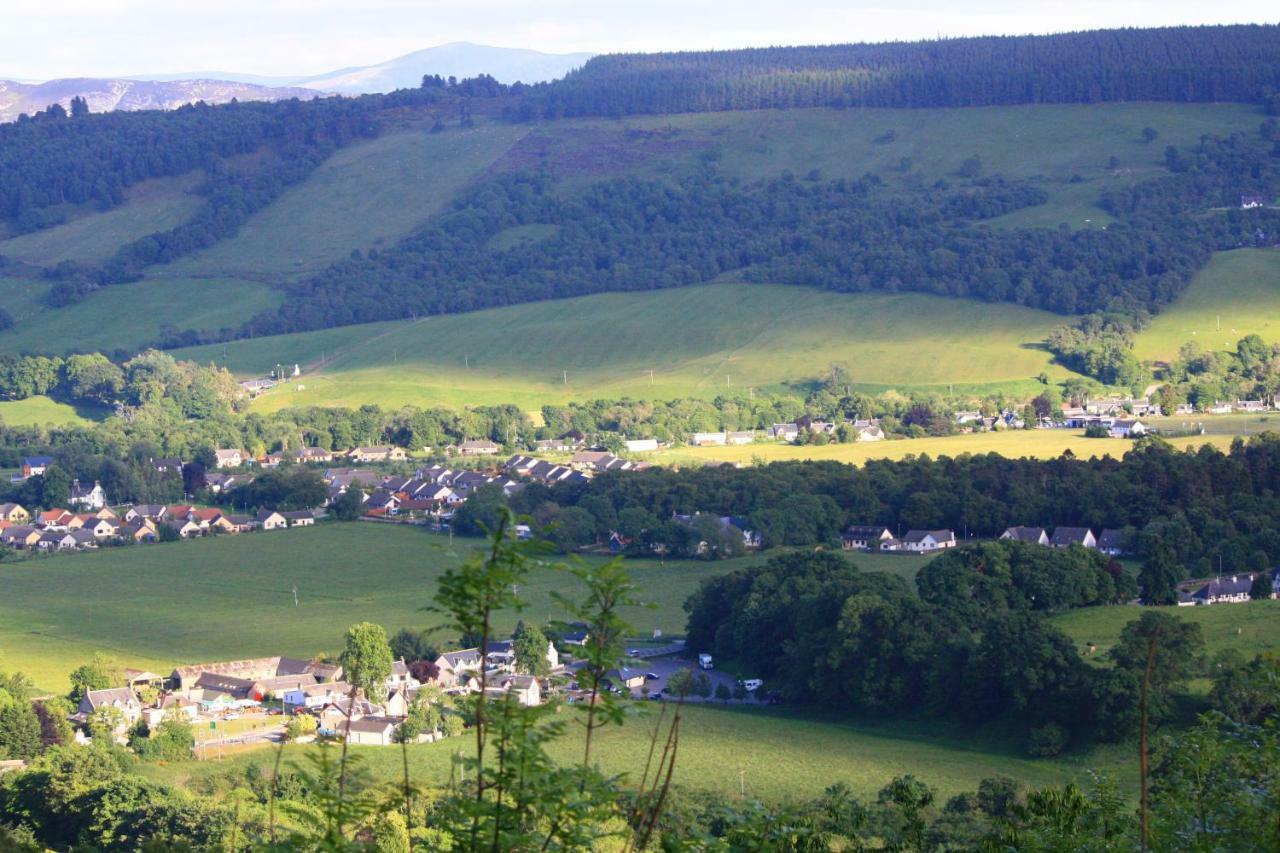 Achmony Holidays Villa Drumnadrochit Exteriör bild